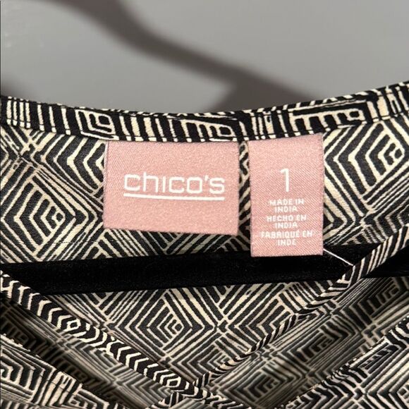 Chico's Black and Cream Geometric Pattern Top size medium - Picture 2 of 6